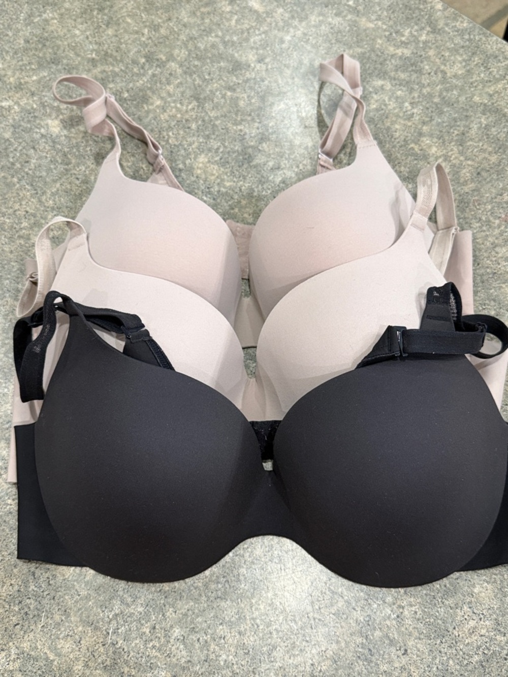 Maidenform Back-Smoothing Bras size 40B